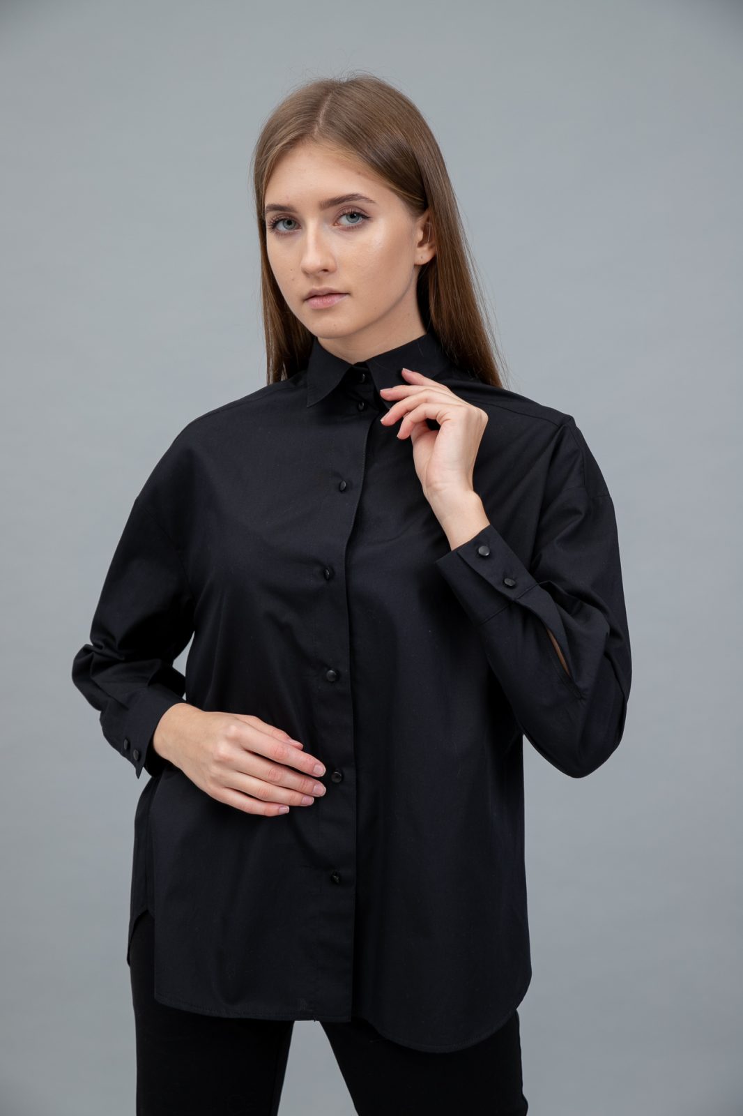 Cotton Poplin Shirt Dropped Shoulder Black closer front view