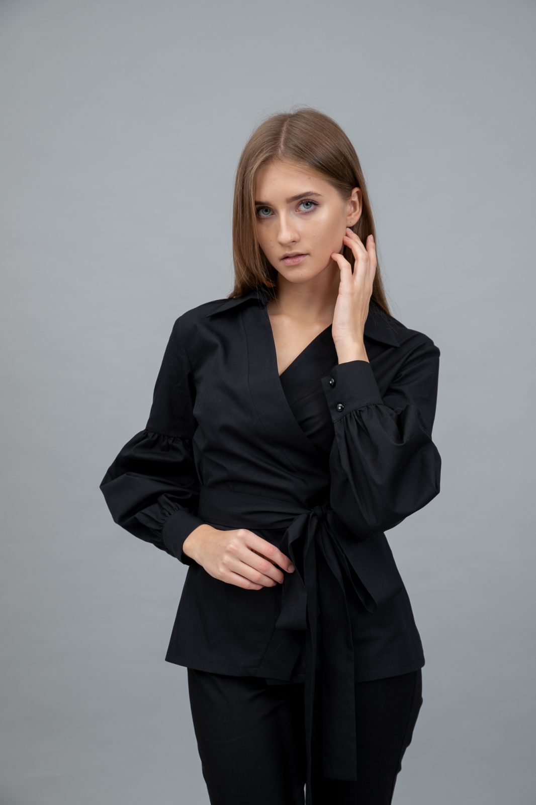 Rocky Cotton Poplin Wrap Shirt Black front view