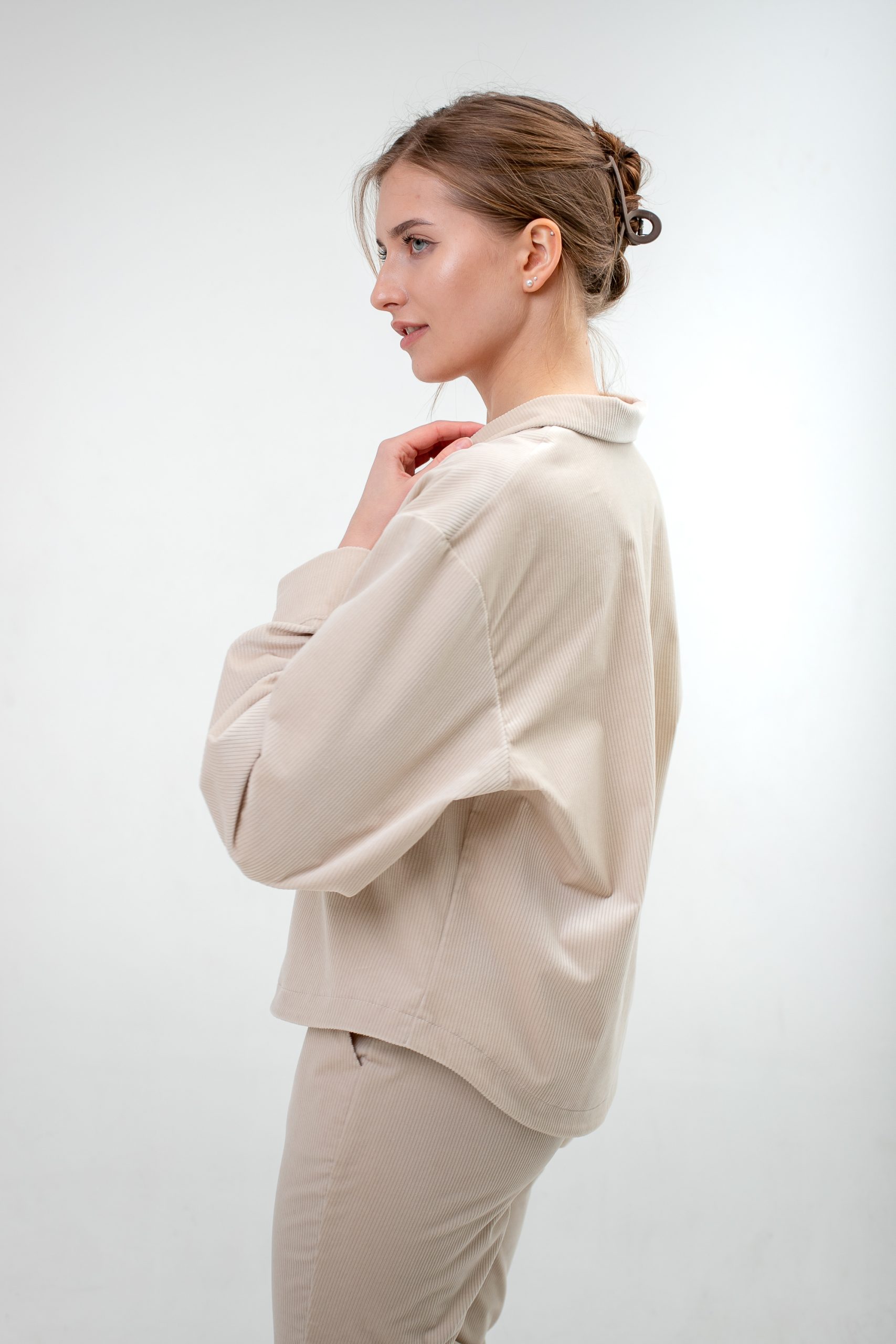 Oversized Corduroy Jacket Light Beige side view