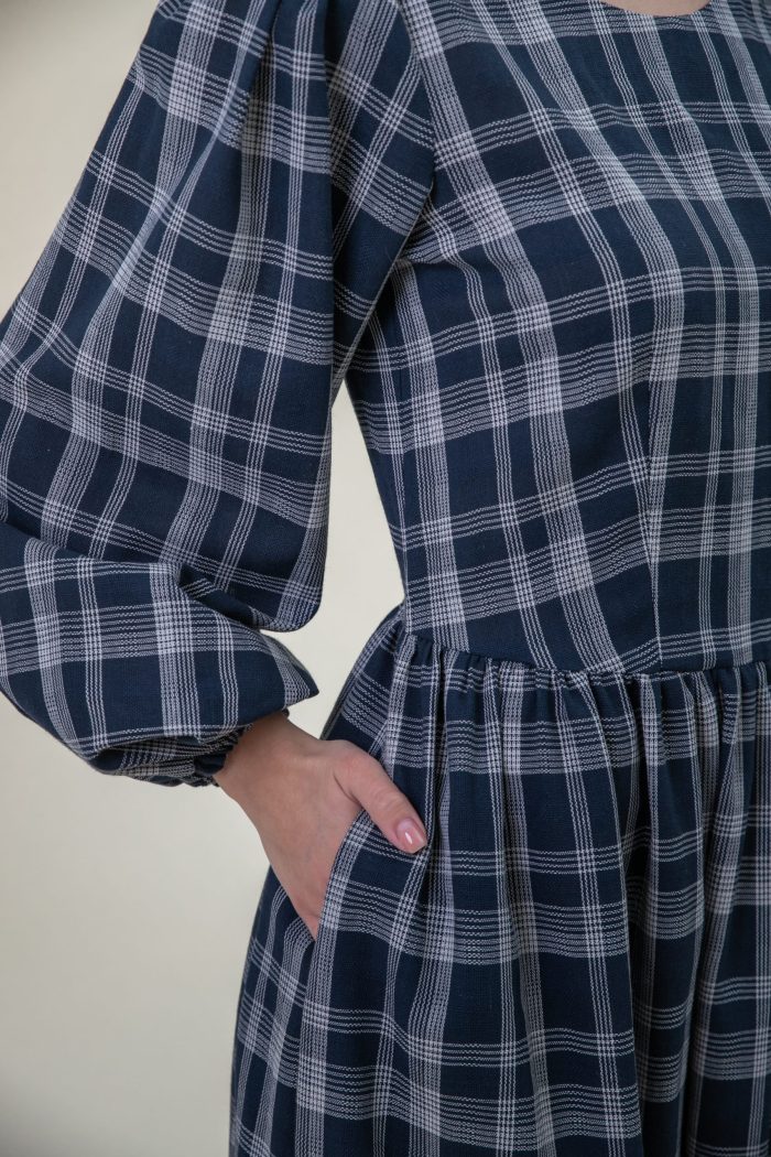 Check Linen Blend Midi Dress Balloon Sleeves Navy White closer pocket view Check Linen Blend Midi Dress Balloon Sleeves Navy White closer pocket view
