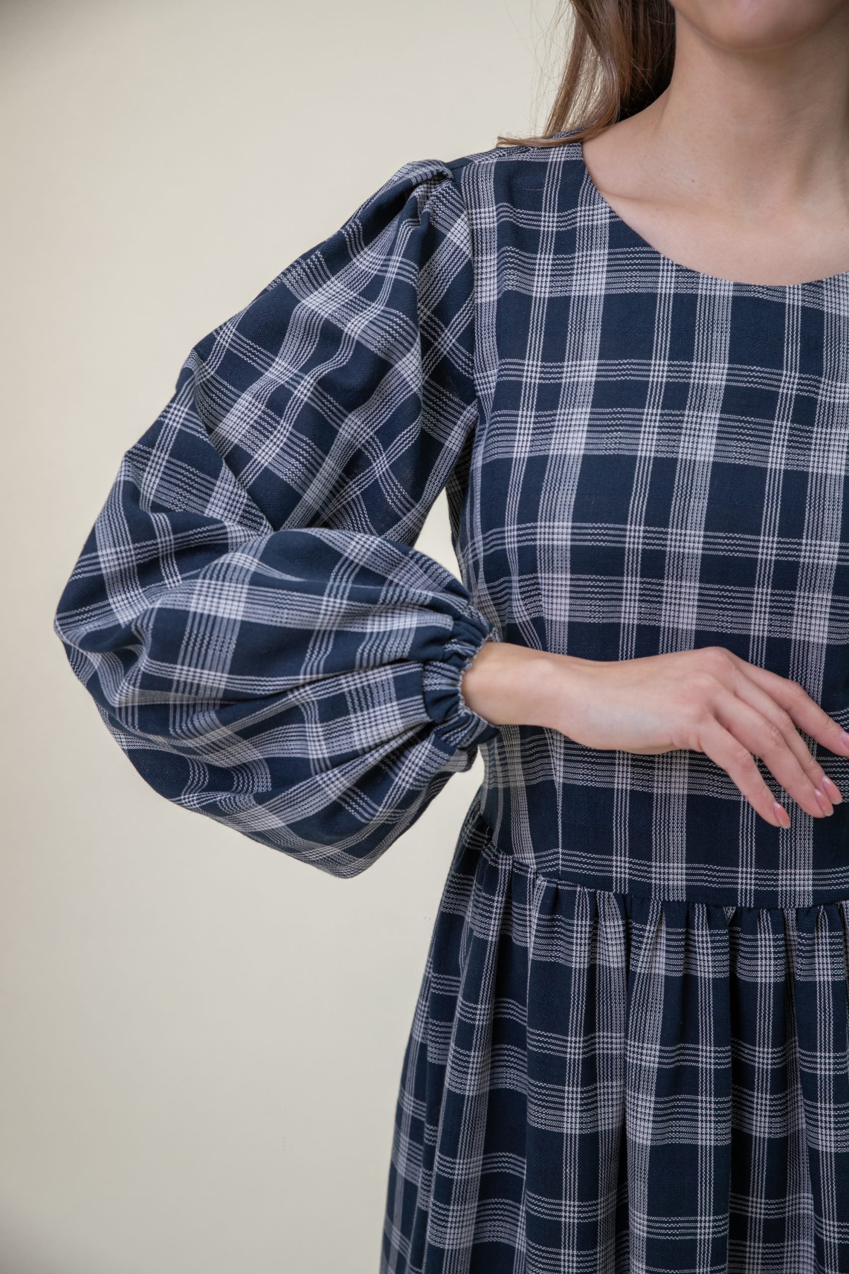 Check Linen Blend Midi Dress Balloon Sleeves Navy White closer sleeve view
