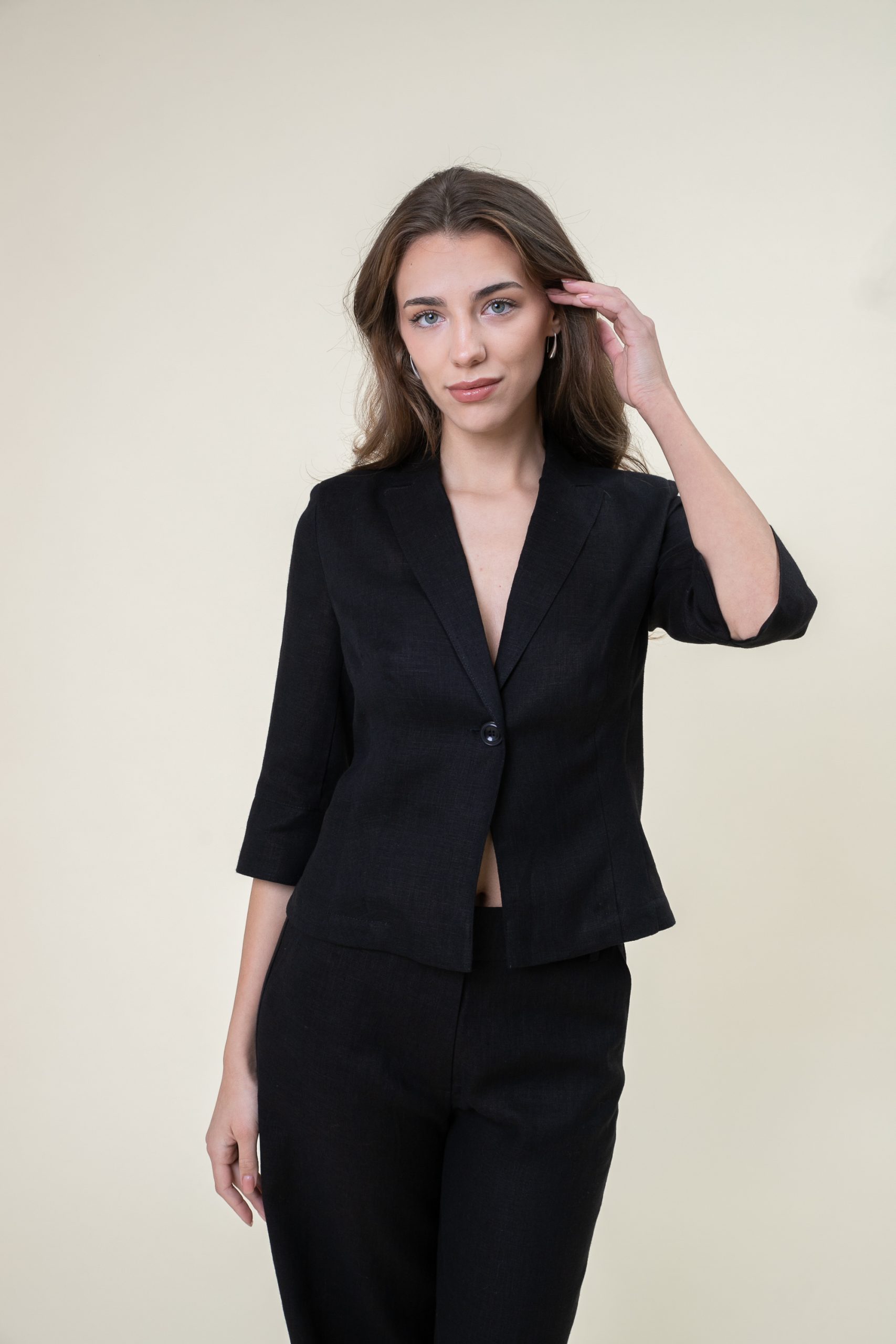 Cropped Linen Blazer In Black closer front view
